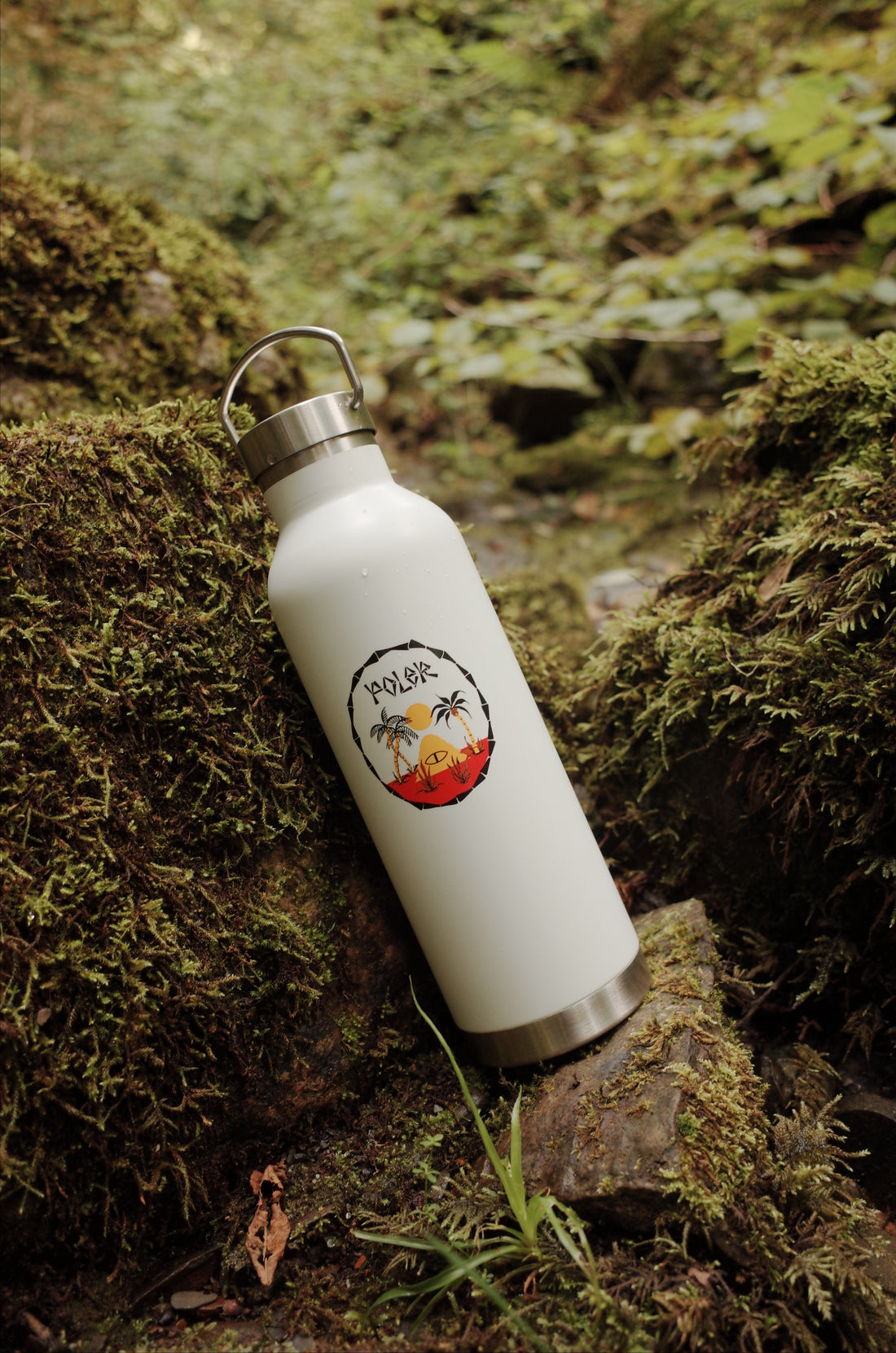 Insulated Water Bottle Product Image 3 - Poler